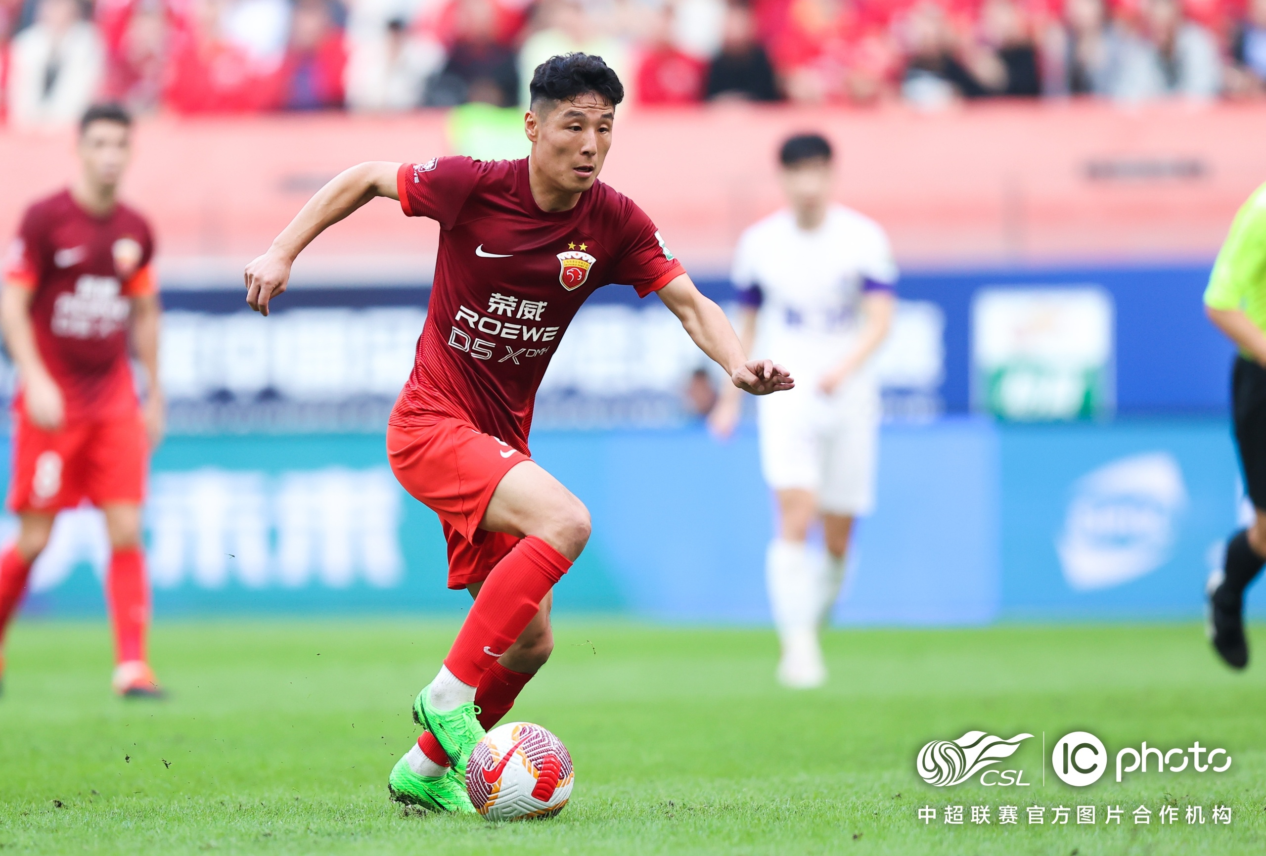 赛地聚焦：中超国际比赛日热度飙升，尼斯主帅复盘，信心回归，细节决定成败的简单介绍